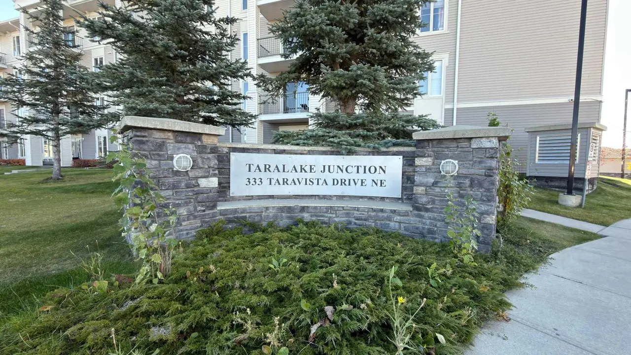 2303, 333 Taravista Drive NE