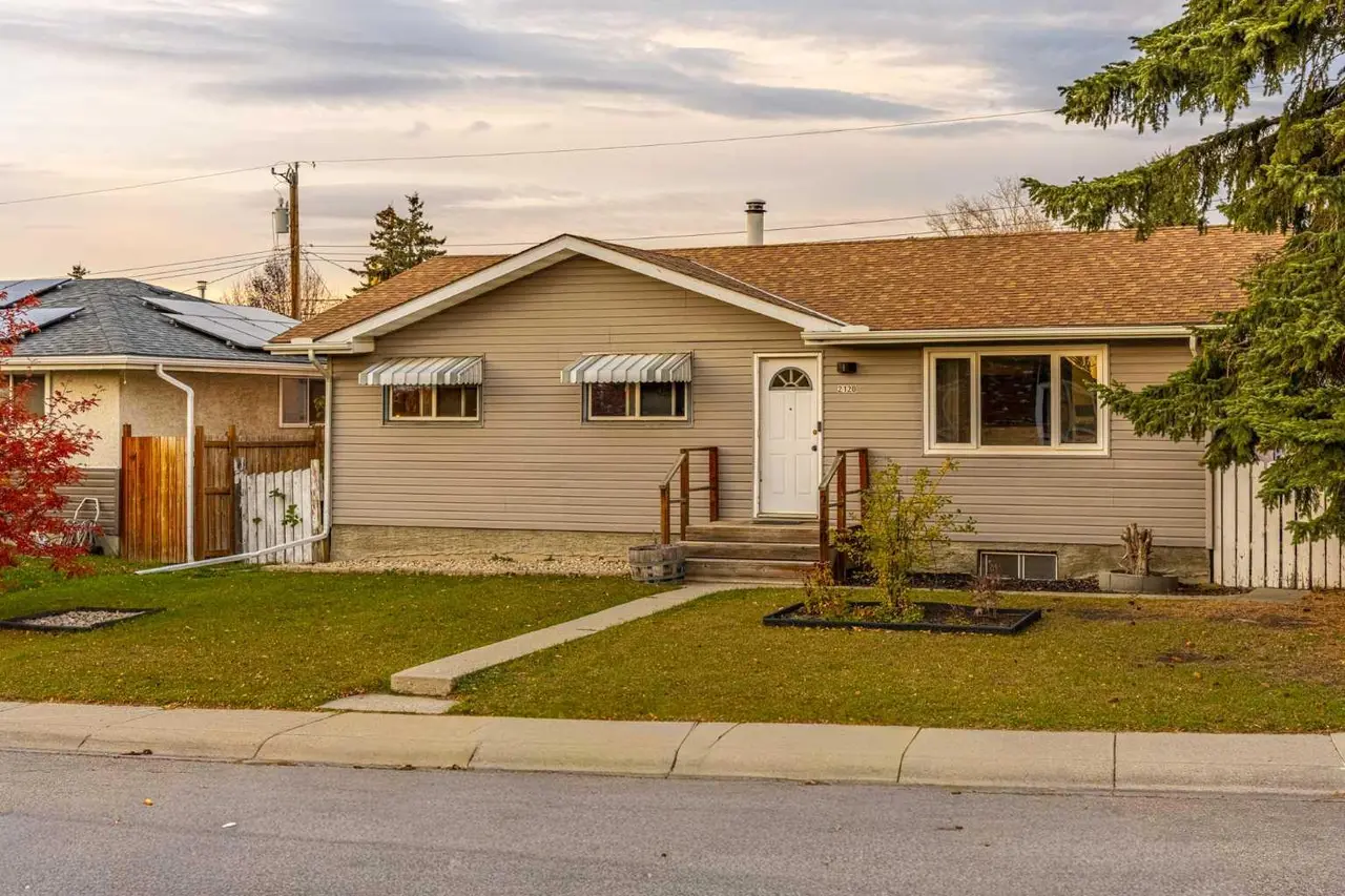 2120 Milne Drive NE
