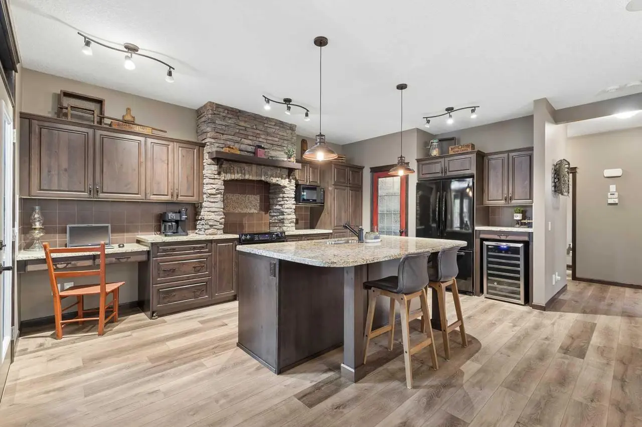 32 Cranarch Bay SE