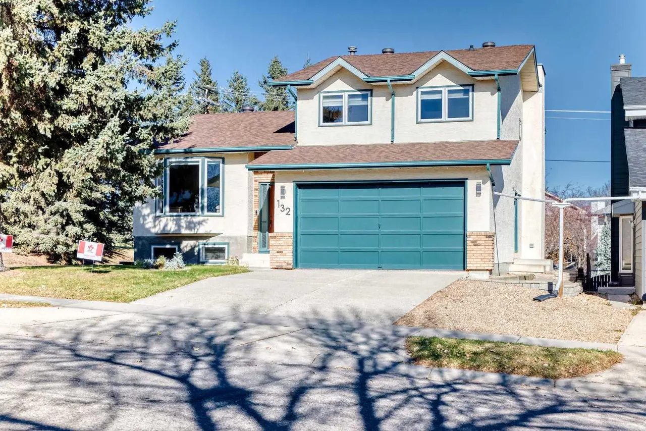 132 Millrise Drive SW