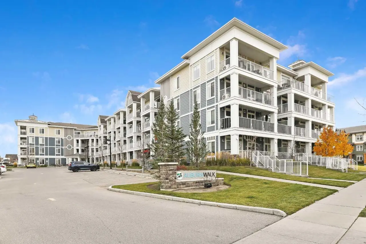 205, 110 Auburn Meadows View SE