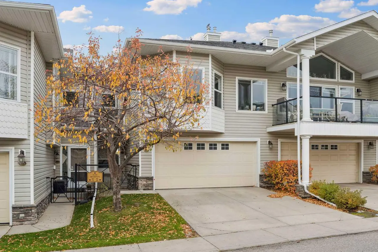 84 Rocky Vista Terrace NW