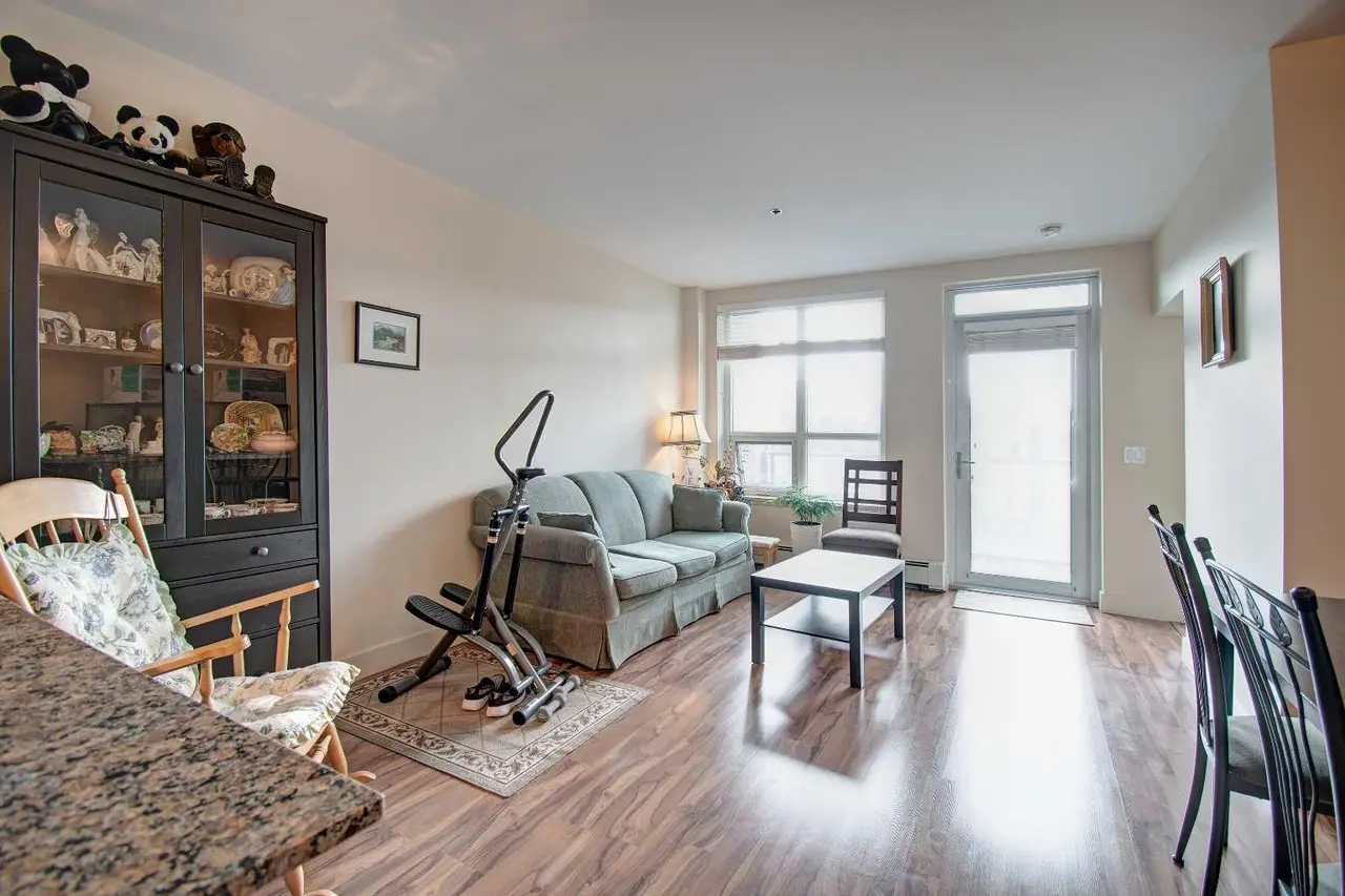 515, 955 Mcpherson Road NE