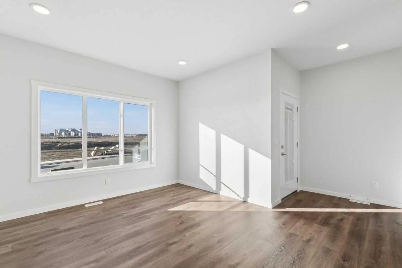 210 Heartwood Parade SE
