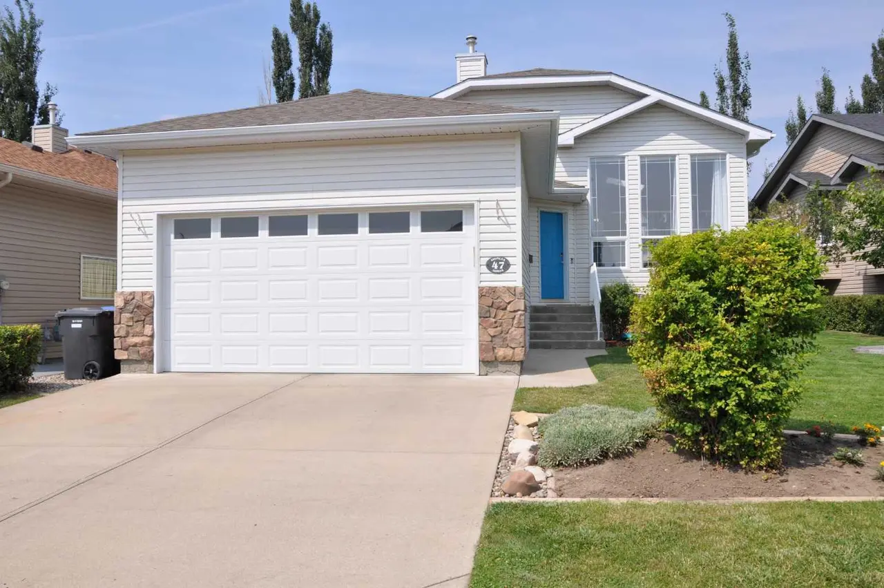 47 Riverbrook Close W