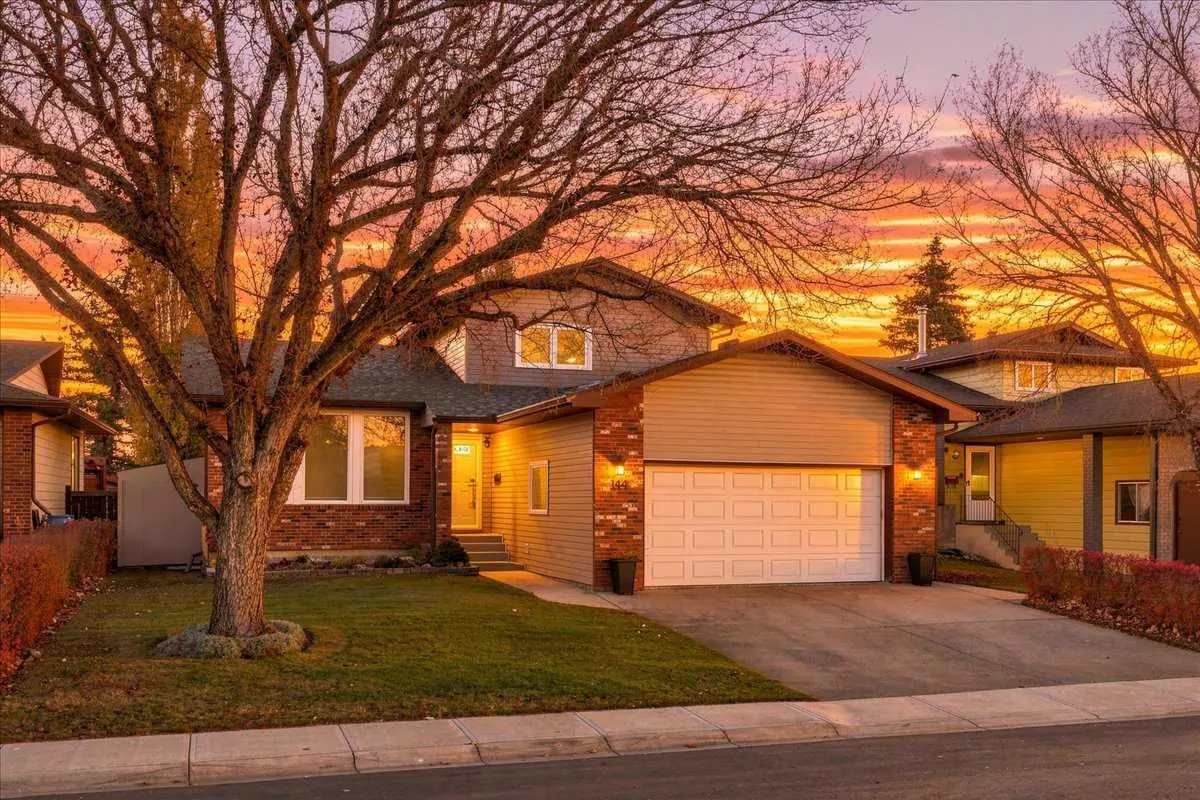 144 Bernard Way NW