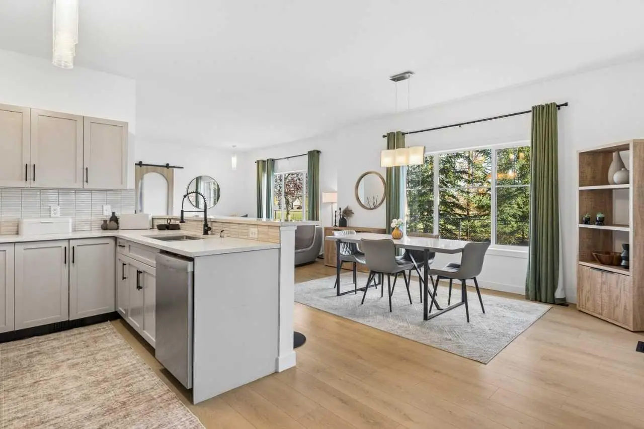 306, 281 Cougar Ridge Drive SW