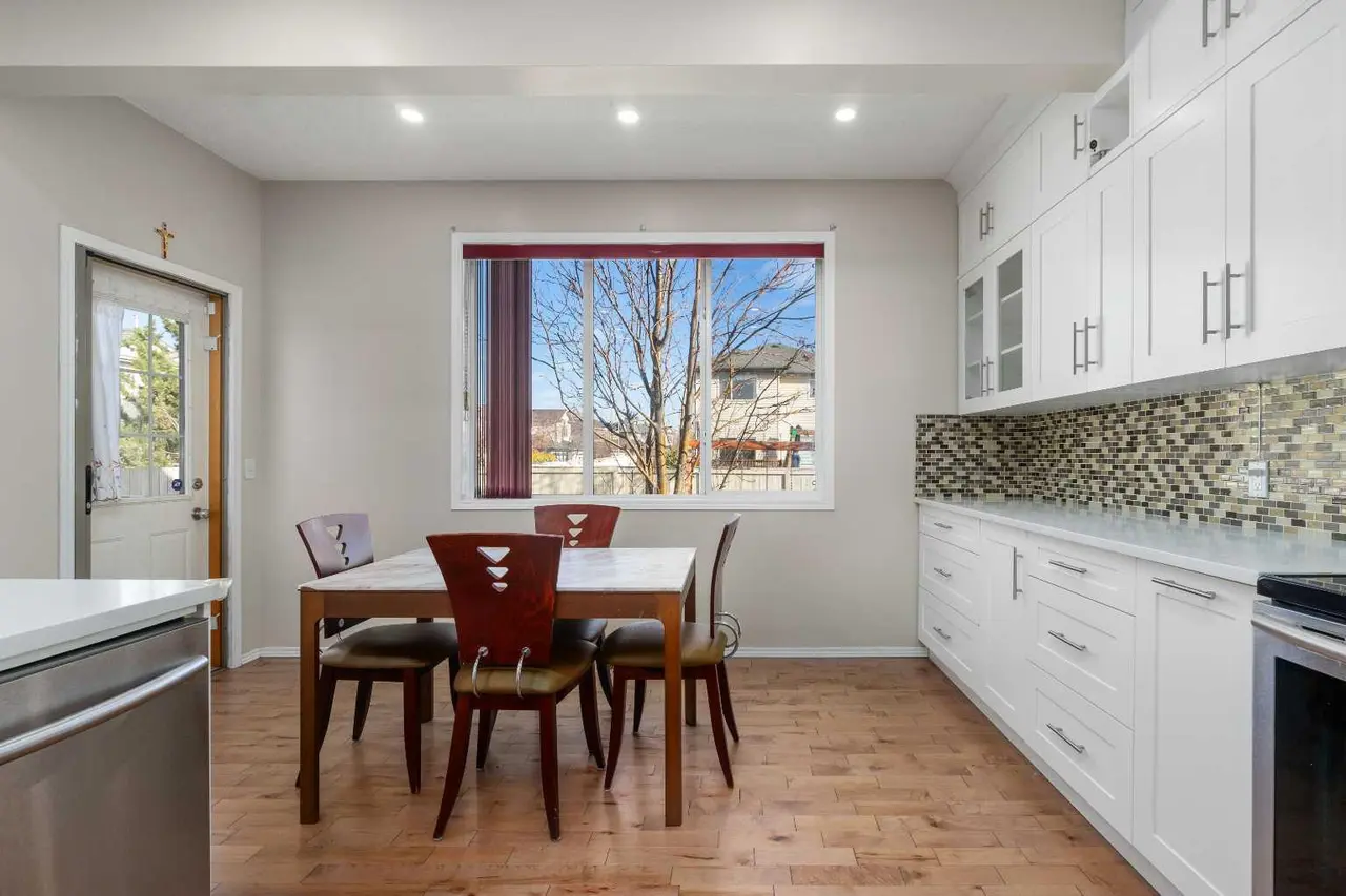 21 Citadel Meadow Close NW