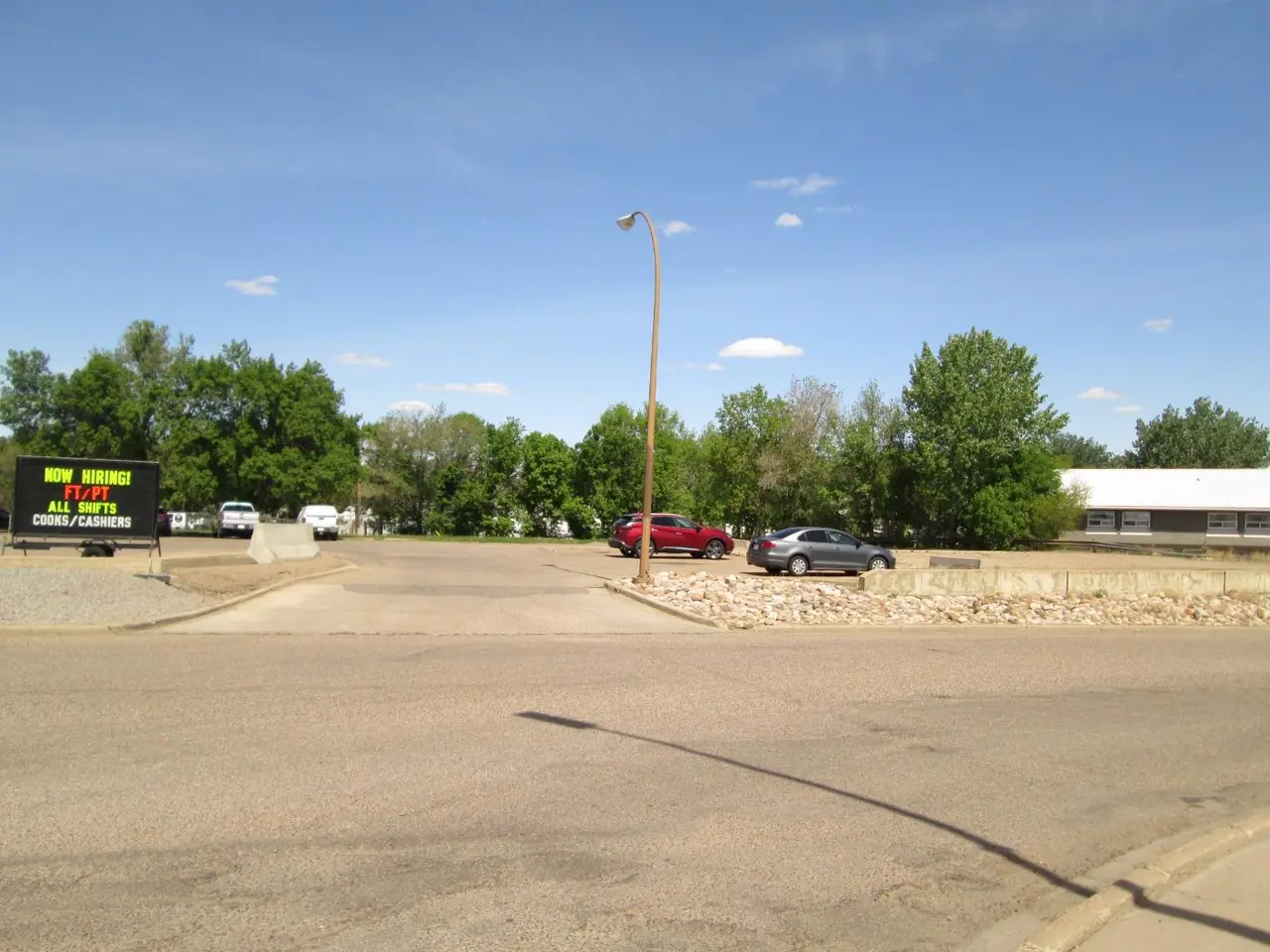 1280 Redcliff Drive SW